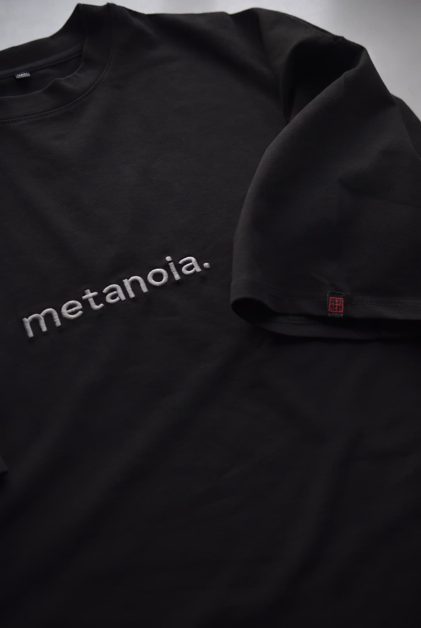 Футболка с вышивкой "Metanoia"(покаяние) thumbnail 18