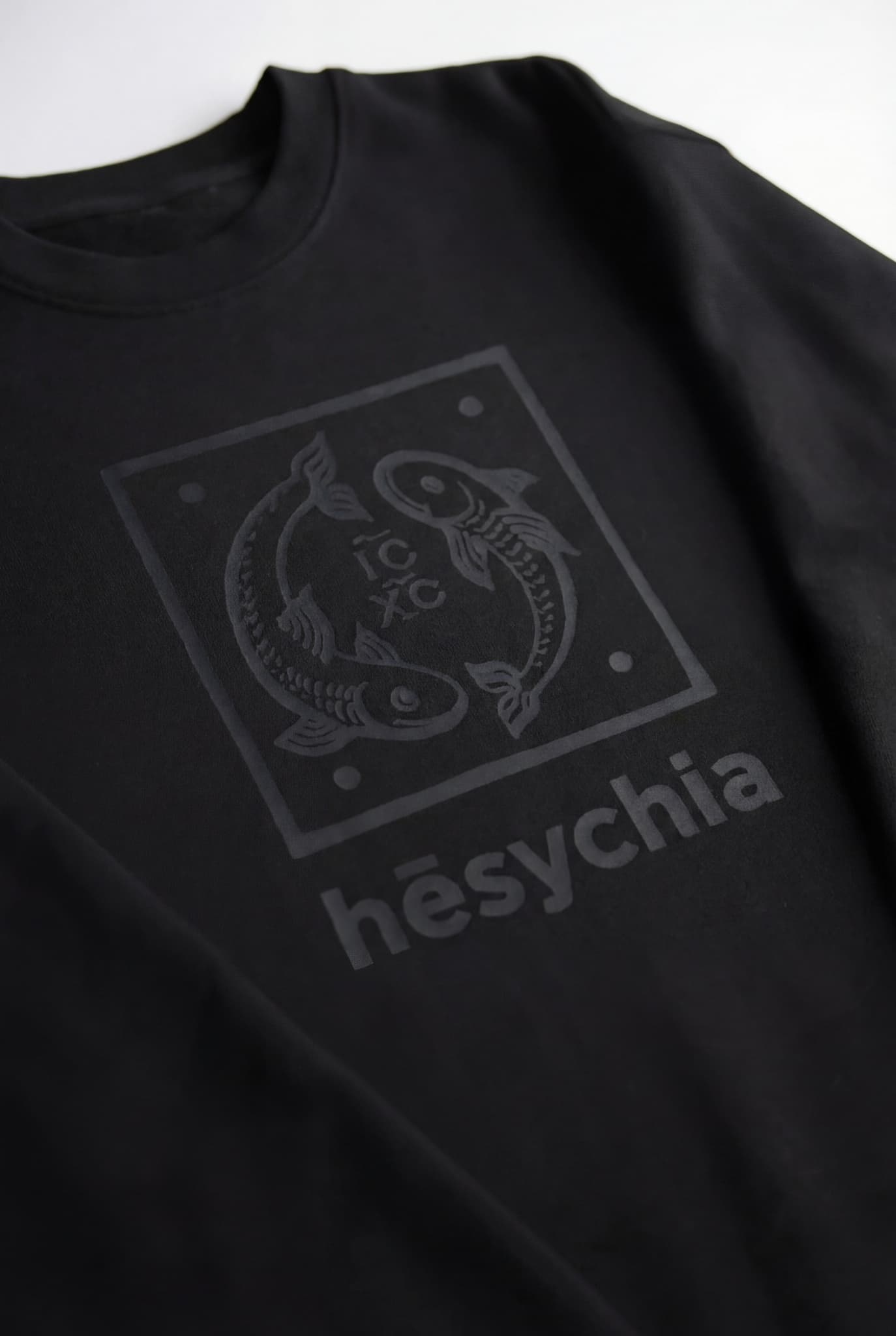 Лонгслив «Исихия незримая» image 1